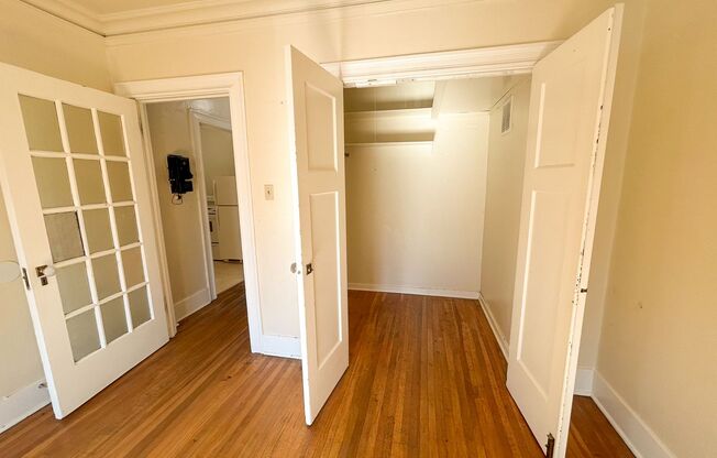 1 bed, 1 bath, 545 sqft, $1,325, Unit 403