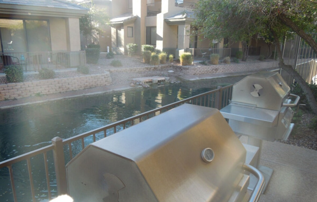 2 beds, 2 baths, $1,895