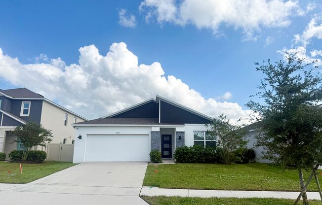 Like-New 3 Bedroom Home in Buena Lago – Saint Cloud, FL