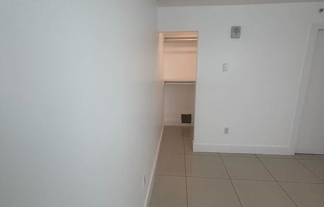 2 beds, 1 bath, 550 sqft, $1,895, Unit 821-203