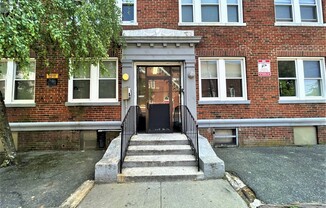 15 HUSS CT