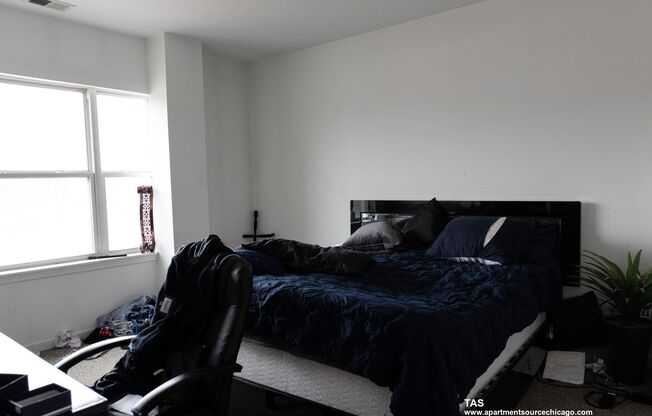 2 beds, 2 baths, $1,438, Unit 3B