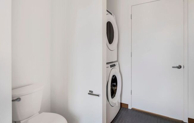 1 bed, 1 bath, 694 sqft, $1,375, Unit A419