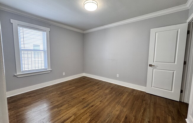 2 beds, 1 bath, 1,000 sqft, $3,300, Unit 3