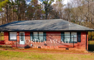 Beautiful Brick Home with Space! - Mableton is Ready