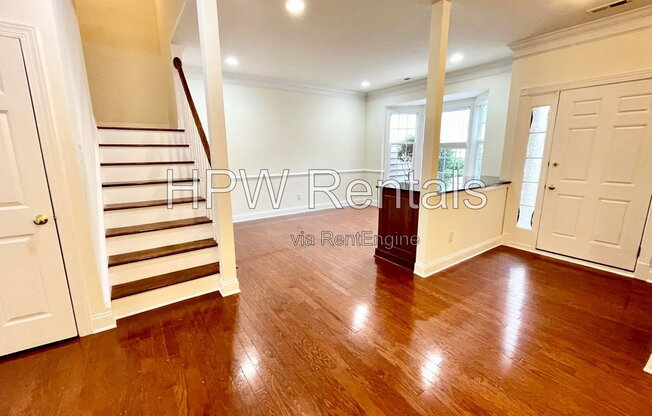 9519 DELLBROOK CT