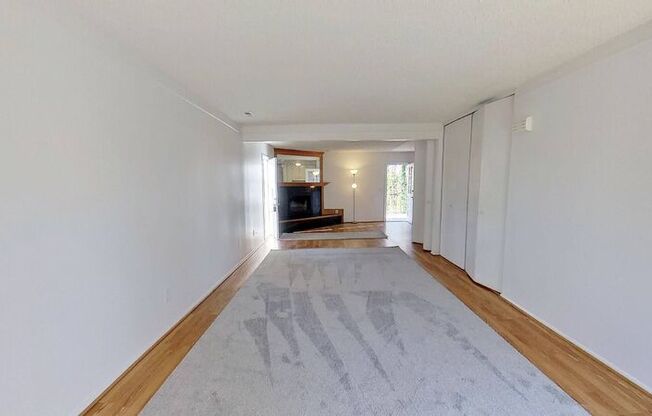 2912 NAVAJO AVE