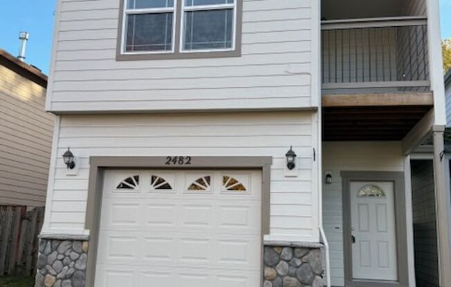 3 Bedroom 2.5 Bath Forest Grove OR