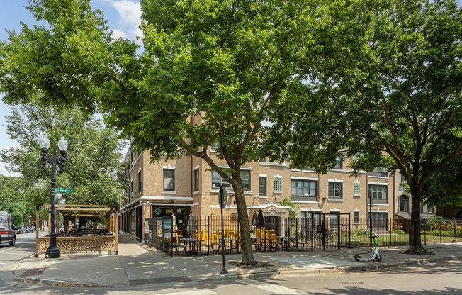 Studio, 1 bath, 282 sqft, $1,400, Unit 211