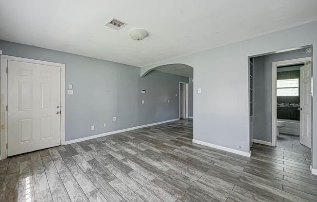 Affordable 3BD/2BA Single-Family Home – Voucher Friendly!