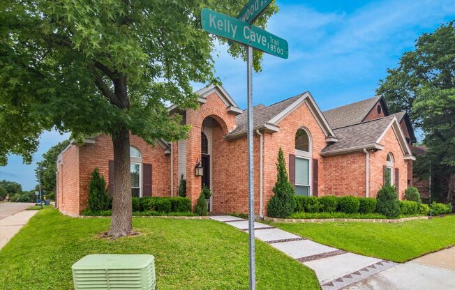Incredible 4-Bedroom