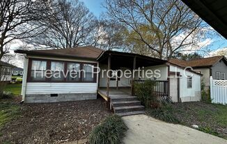 2 beds, 1 bath, $1,300