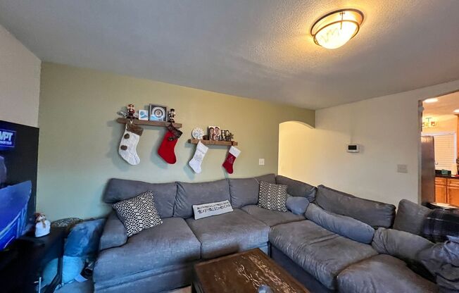 2 beds, 2 baths, $1,850