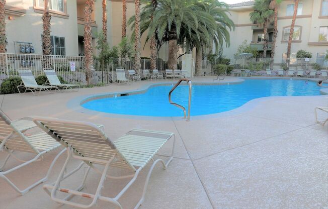 7163 Durango Dr #204