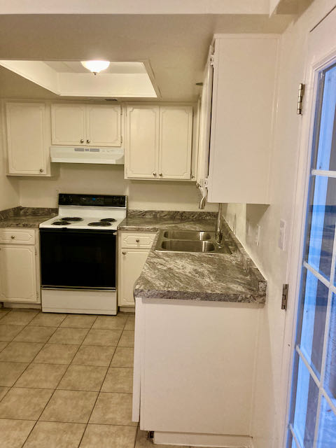 1450 E KNL CRES
