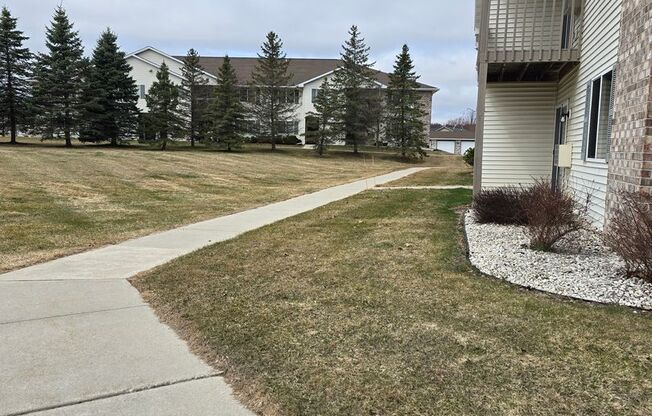 2 beds, 1 bath, 850 sqft, $1,259, Unit PL   7507