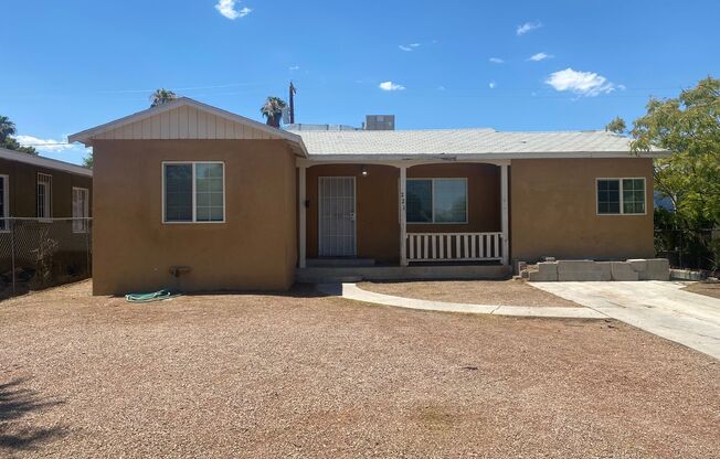 Centrally located single story near downtown Las Vegas