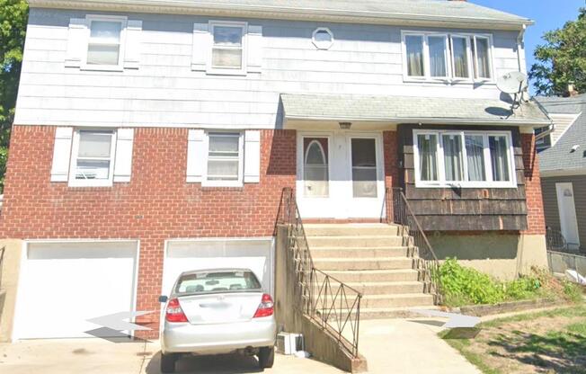 7 JEFFERSON AVE