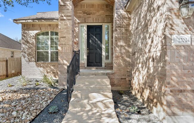 Beautiful Meridian Home Available!