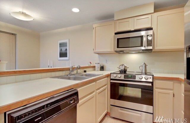 Top Level Condo in Des Moines