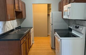 PERSAUD BRAMANTES APARTMENTS