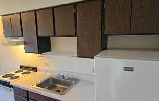 1 bed, 1 bath, $635, Unit 402-08