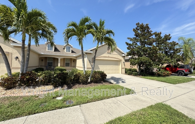 2215 PARROT FISH DR