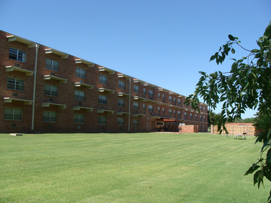 1 bed, 1 bath, 650 sqft, $665