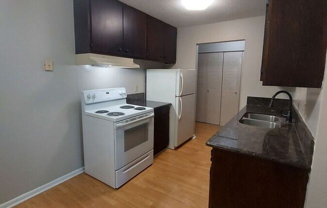 1 bed, 1 bath, 700 sqft, $1,002, Unit 1164-104