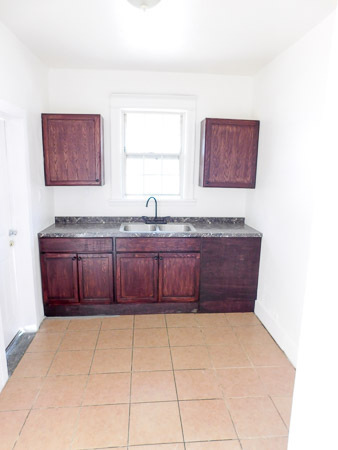 1 bed, 1 bath, 750 sqft, $1,800, Unit 2943 1/4