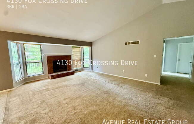 4130 FOX XING DR