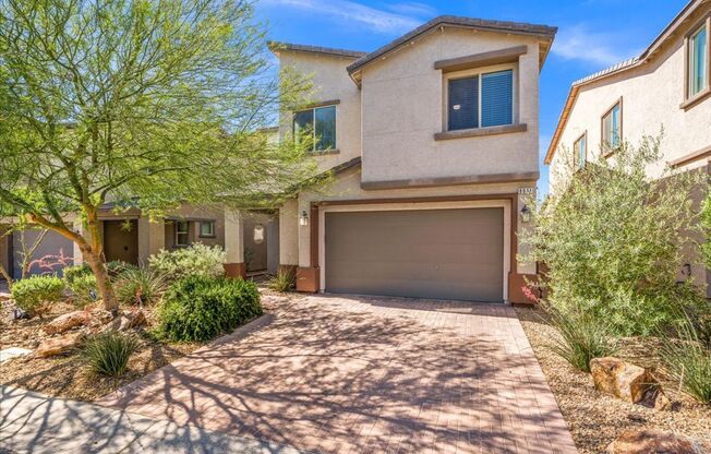 Modern Gated 3 Bedroom Retreat with Loft & Entertainer’s Backyard