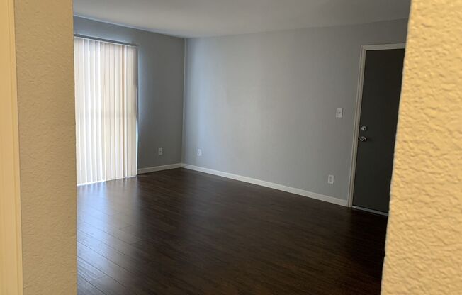 1 bed, 1 bath, $1,450, Unit Unit 2-206