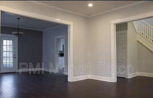 11 IRVING PL