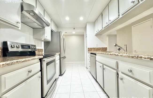 600 W. 9th Street
