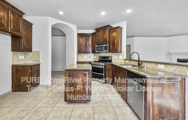 7617 YEARLING WAY