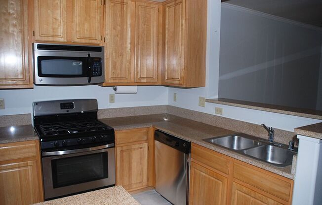 1 bed, 1 bath, $1,600, Unit # 1112