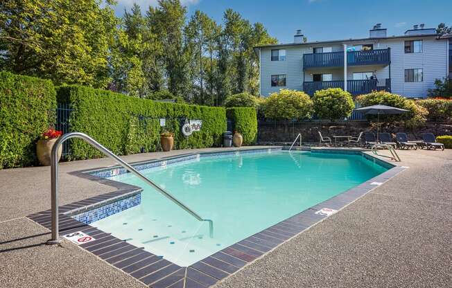 swimming pool Copper Ridge Apartments, Renton, 98055