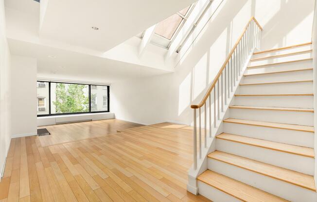 222 E 67 ST