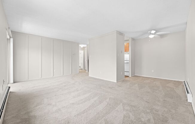 1 bed, 1 bath, 680 sqft, $1,025, Unit 377-301