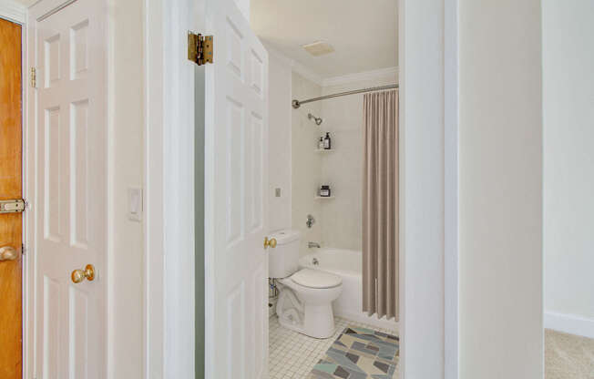 1 bed, 1 bath, 448 sqft, $2,650