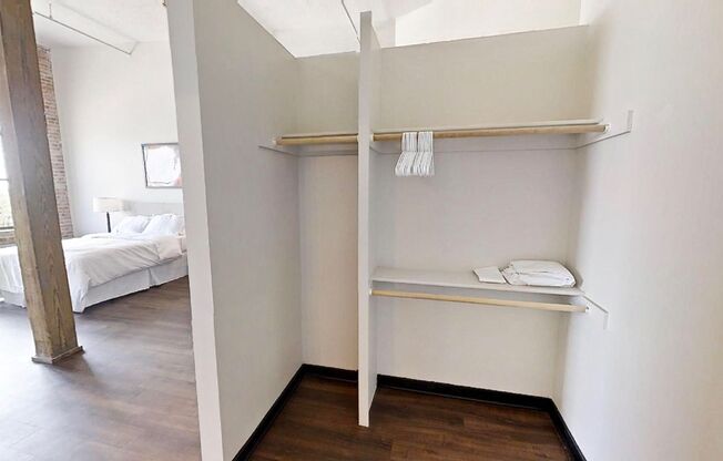 1 bed, 1 bath, 785 sqft, $1,400, Unit 310