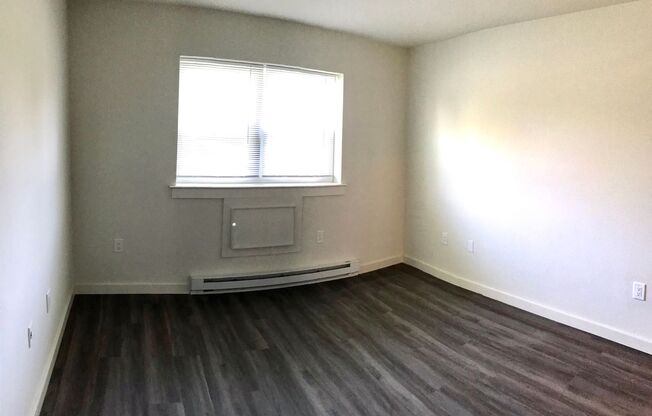 1 bed, 1 bath, 566 sqft, $2,123, Unit A7