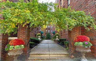 41 15 51 ST
