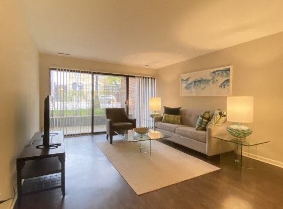 Spacious Apartments. Prime neighborhood.