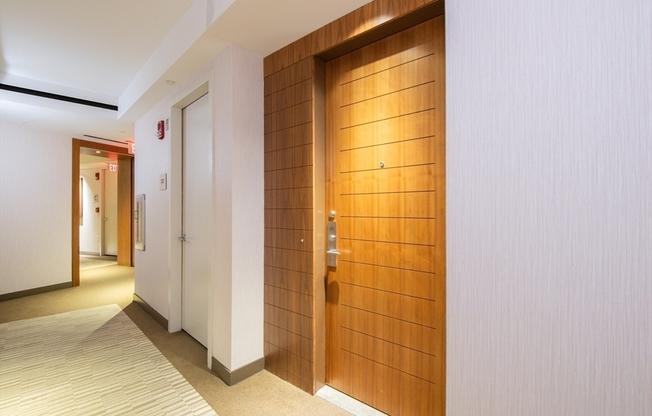 1 bed, 1 bath, 855 sqft, $4,650, Unit 6F