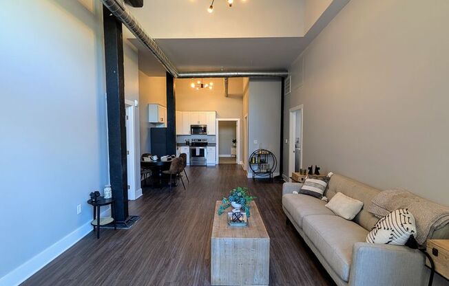 New South Side Apartments at 905 Bingham