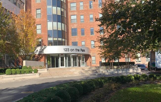1 bed, 1 bath, $3,700, Unit 2J