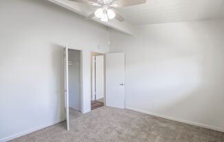 2 beds, 1 bath, $1,895, Unit K