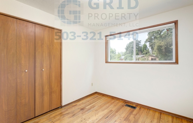 3 beds, 1 bath, $2,375